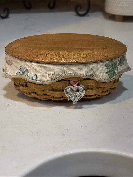 Longaberger Other - Longaberger 2003 Horizon of Hope Warm Brown Basket With Green Floral Lining